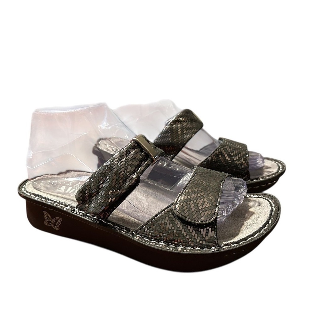 Alegria KAR 532 Women's Size 37 Metallic Snake Embossed Leather Sandals